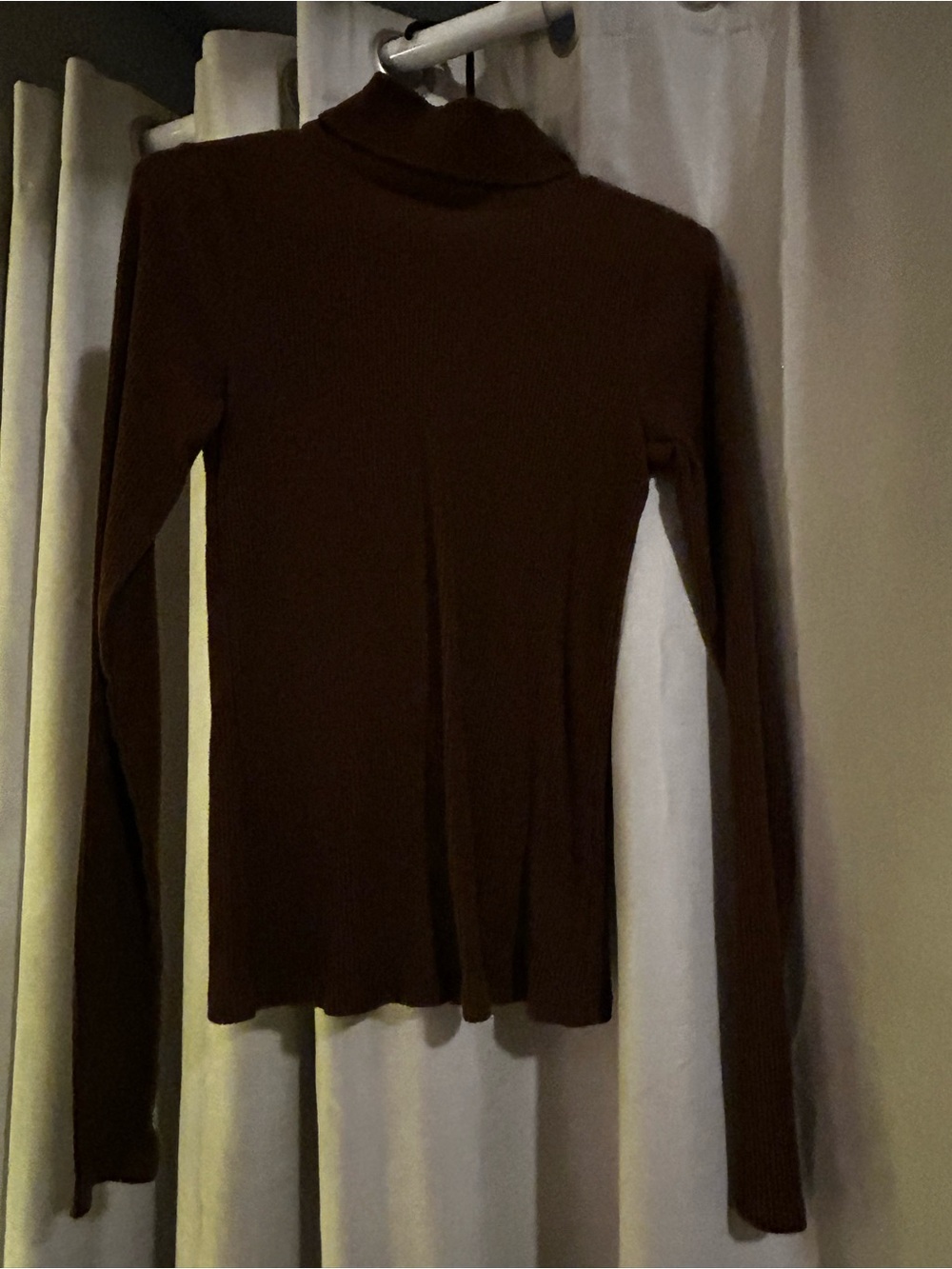 2 Old Navy Brown & Black Ribbed Long-Sleeve Turtleneck Tops